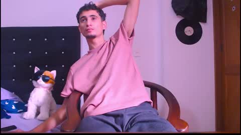 GsusssFeets online show from 11.06.25