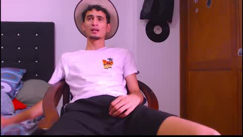 GsusssFeets online show from 11.15.25