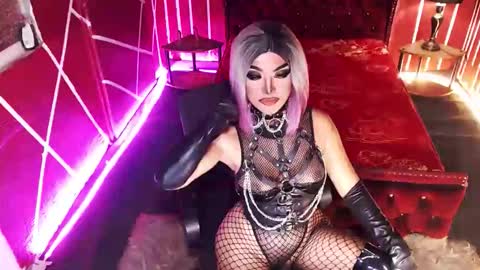 GoDDess  Chloe online show from 09.30.25