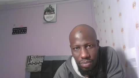 Snapshot of _hairlyboy chatting on 10.09.25 _hairlyboy online show from 10.09.25
