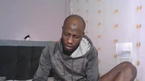 Snapshot of _hairlyboy chatting on 10.16.25 _hairlyboy online show from 10.16.25