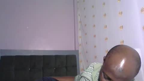 Snapshot of _hairlyboy chatting on 10.23.25 _hairlyboy online show from 10.23.25