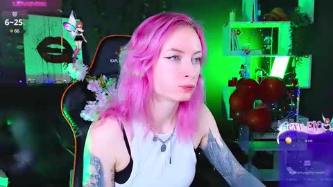 Helen Carter 3  Next stream   2330 MSC online show from 02.18.25