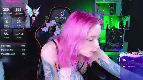 Helen Carter 3  Next stream   2330 MSC online show from 02.24.25