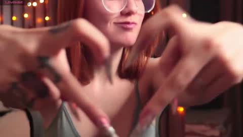 _hey_scarlett_ online show from 02.17.25