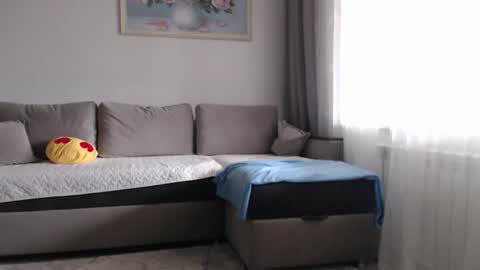 Snapshot of _hidden_frommymoom_ chatting on 03.03.26 Criss4u online show from 03.03.26