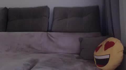 Snapshot of _hidden_frommymoom_ chatting on 04.02.26 Criss4u online show from 04.02.26