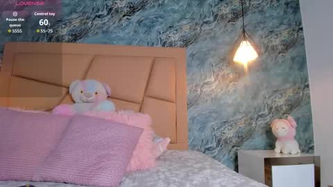 Snapshot of _hollywood_1 chatting on 09.21.25 Hollywood online show from 09.21.25