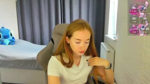 _hot_mia_1 online show from 06.15.26