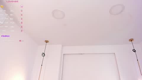 Darlis  online show from 02.27.25