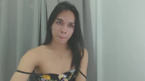 Snapshot of _imwithyou69_ chatting on 03.05.25 yanie online show from 03.05.25