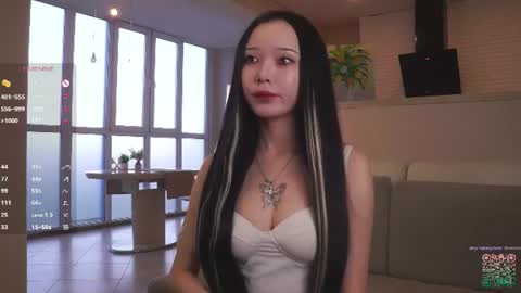 you Mia online show from 06.10.26