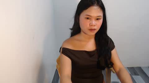 Snapshot of _ishi chatting on 02.21.25 Ishi online show from 02.21.25