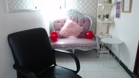 vivi online show from 02.18.25