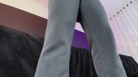 Snapshot of _jade_16 chatting on 10.29.25 Miss Jade online show from 10.29.25