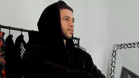 Snapshot of _jamesleandros chatting on 12.03.25 jeison online show from 12.03.25