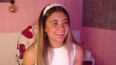 Snapshot of _jeessy chatting on 02.10.25 _jeessy online show from 02.10.25
