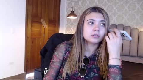 Snapshot of _jeessy chatting on 09.26.25 _jeessy online show from 09.26.25