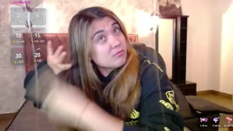 Snapshot of _jeessy chatting on 10.03.25 _jeessy online show from 10.03.25