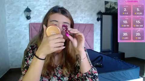 Snapshot of _jeessy chatting on 10.17.25 _jeessy online show from 10.17.25