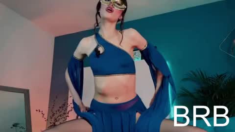  ...  online show from 11.15.25