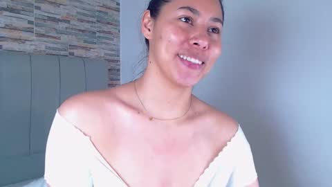 Snapshot of _joy_iva chatting on 10.01.25 joy online show from 10.01.25