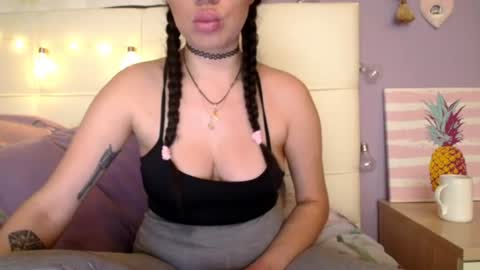 Snapshot of _juliaa22 chatting on 06.29.26 lil J online show from 06.29.26