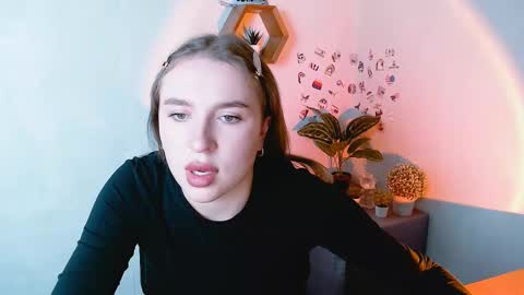 Jolia online show from 09.18.25