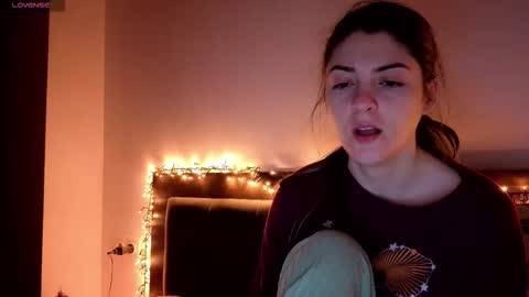 Snapshot of _just_a_simple_girl chatting on 03.01.26 _just_a_simple_girl online show from 03.01.26