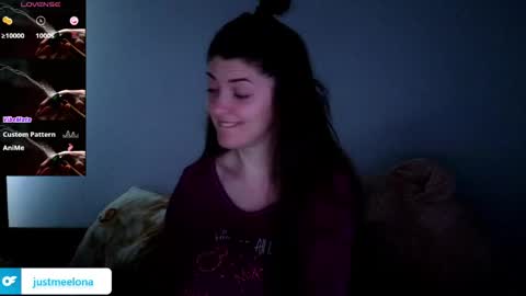 Snapshot of _just_a_simple_girl chatting on 04.22.26 _just_a_simple_girl online show from 04.22.26