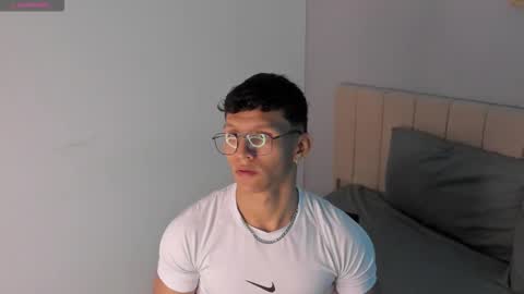 justin online show from 02.05.26