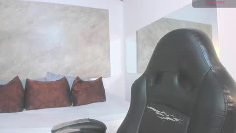 Kanela Anderson online show from 11.29.25