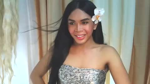Snapshot of _karie_ chatting on 10.25.25 _karie_ online show from 10.25.25