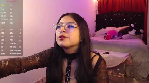 Snapshot of _kat_sweet chatting on 10.04.25 Cata online show from 10.04.25