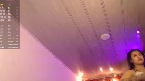 Snapshot of _kat_sweet chatting on 10.09.25 Cata online show from 10.09.25