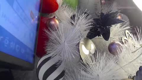 Snapshot of _kat_sweet chatting on 11.30.25 Cata online show from 11.30.25