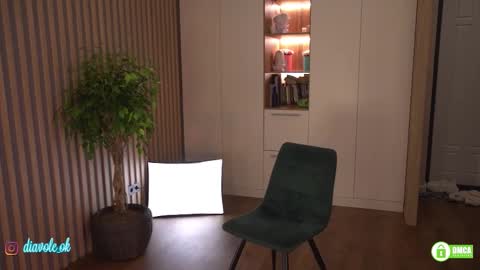 Snapshot of _kateline_ chatting on 09.21.25 Kate online show from 09.21.25