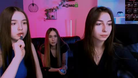 _kellykitten_ online show from 03.23.26