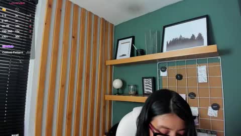 Kiraaaa 0 online show from 12.14.25