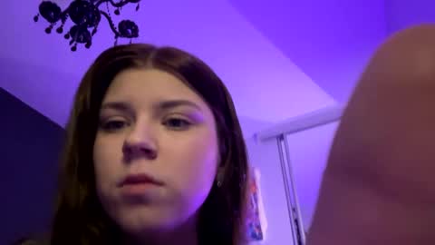 Molly   Emily online show from 02.07.25