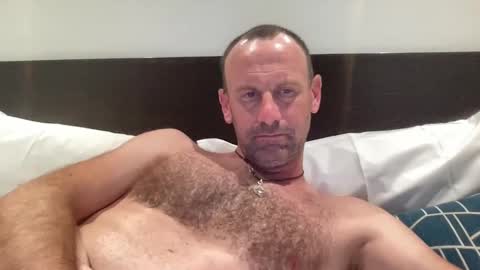 Snapshot of _kiwi_cock chatting on 12.20.24 Kiwi online show from 12.20.24
