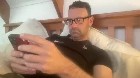 Kiwi online show from 09.20.25