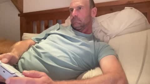 Kiwi online show from 03.25.26