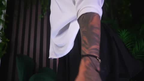   online show from 02.20.25