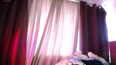   online show from 09.24.25
