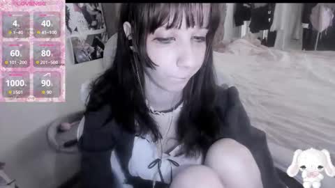  kuro  online show from 02.25.26