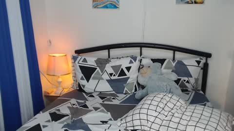 Kylie online show from 01.28.25