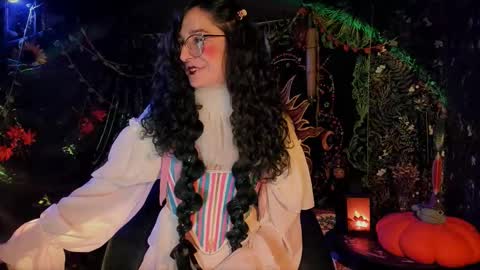 Lady Luna online show from 11.01.25