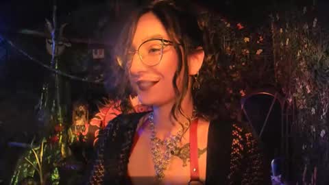 Lady Luna online show from 02.16.26