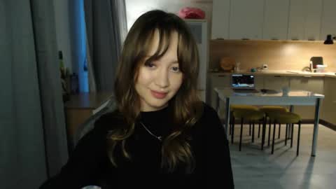 _lalune_ online show from 03.04.26